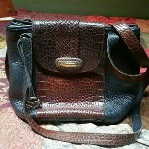 Brighton bag navy blue with brown